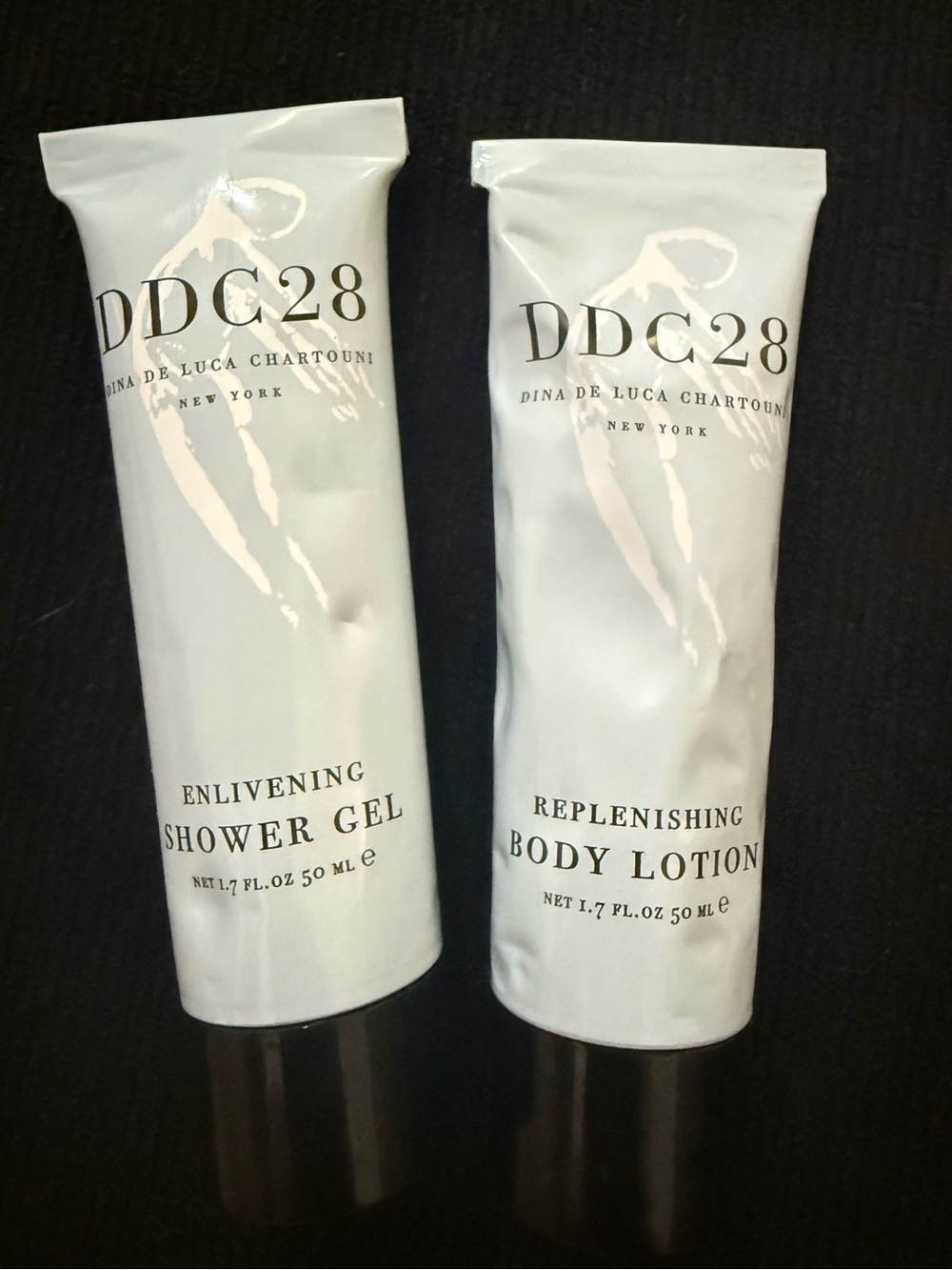 DDC28 Luxury Hotel Toiletries Set – Body Lotion & Shower Gel 50ml – New